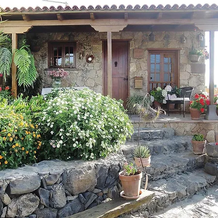 Feriehus With Private Indoor Pool, Cleaning Included Vera de Erque